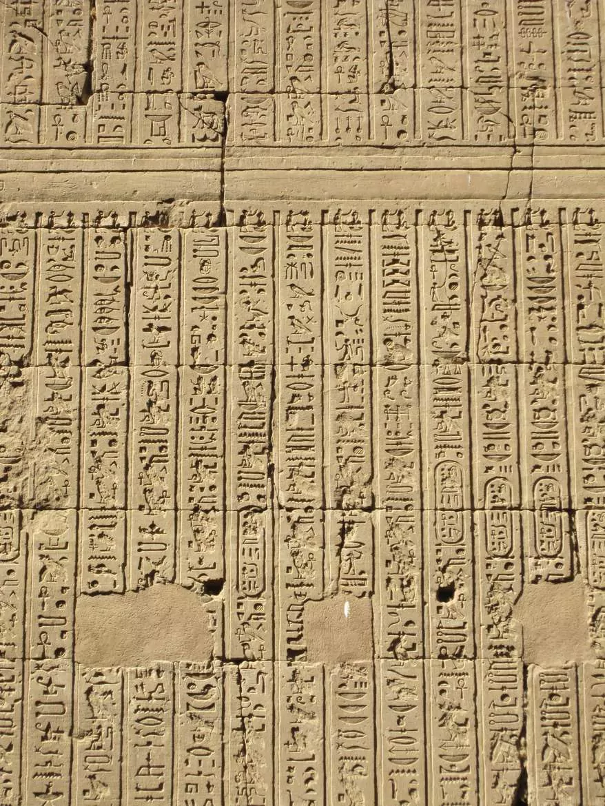 Die Geschichte der Numerologie: Hieroglyphen aus Ägypten